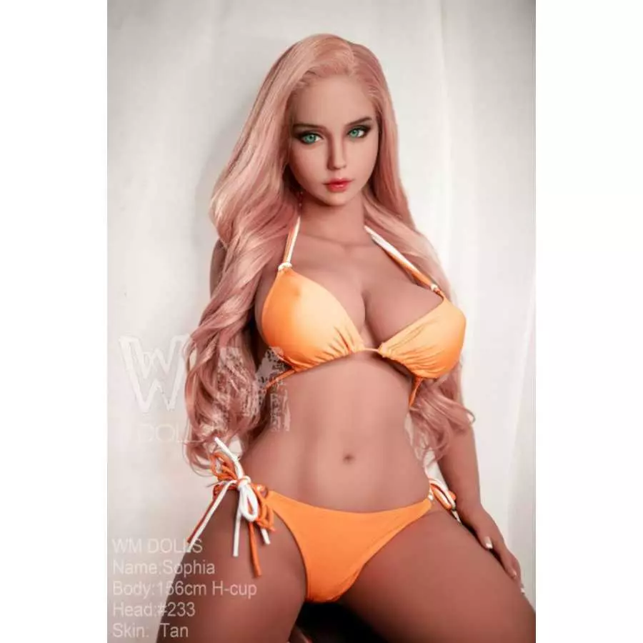 Ellen 156cm 18 year old (5ft1)