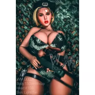 Klara 150cm Tomb Raider (4ft11)