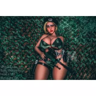 Klara 150cm Tomb Raider (4ft11)