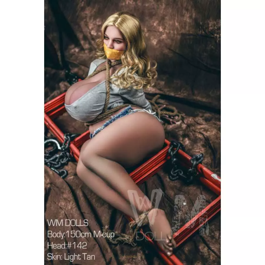 Elyse 150cmDamsel in Distress (4ft11)