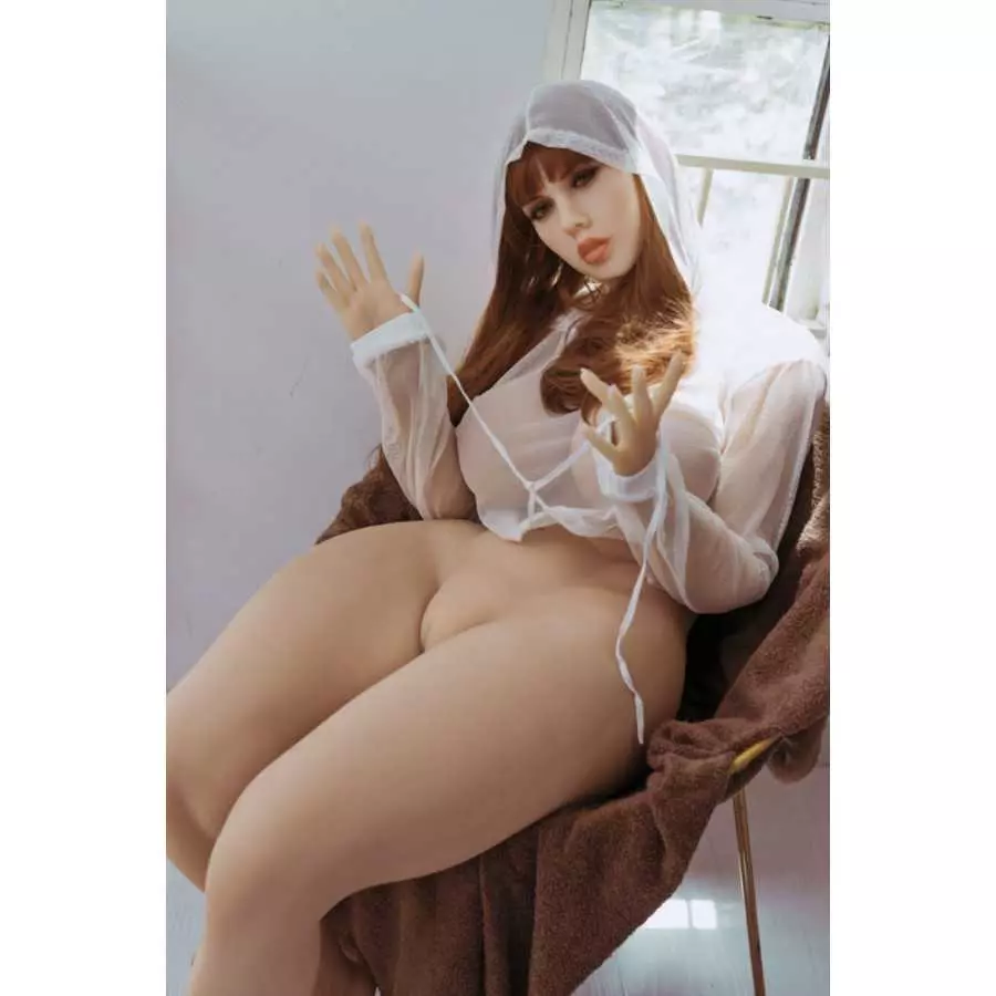 Eva 163cm Big Sister (5ft4)