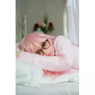 Annie Puppy-like (4ft10)