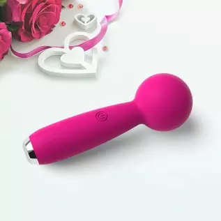 Moonuo Mini Manual Massage Tool Stick, which can Charging and Quiet Portable Waterproof Travel Size, can be Used for Back and Ne Moonuo Mini Manual Massage Tool Stick, which can Charging and Quiet Portable Waterproof Travel Size, can be Used for Back and Ne