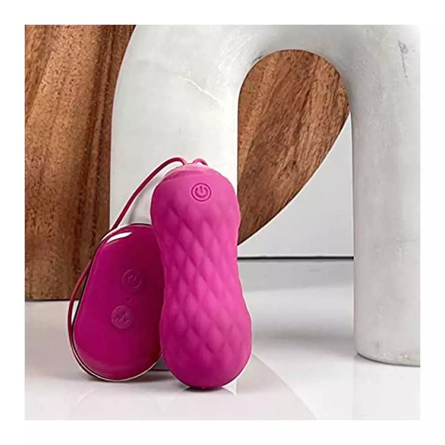 Blush Carina - 7 Modes Gyrating & Vibrating Egg Vibrator - Wireless Remote Controlled - Rechargeable - for Internal & Clitoral S