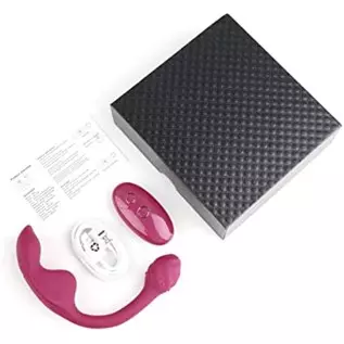 Wearing vibrator、 female G-spot wireless remote control vibrator、couple vibrator toys silicone massage vibrator、 male and female