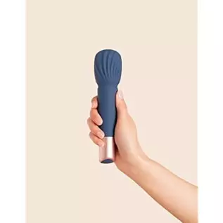 Clio Designs Inc 81819: Deia The Wand Silicone, Blue