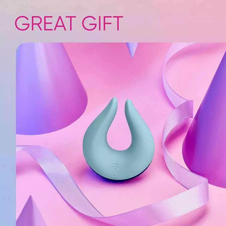 Femme Funn Volea fluttering tips vibrator feel butterflies from head to curling toes. Made from premium silicone Volea’s targete