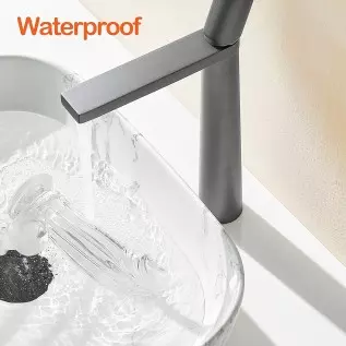 Clear Dildo, 7.2 Inch Realistic Dildo, Body-Safe Material Lifelike Penis with Strong Suction Cup for Hands-Free Play(M)