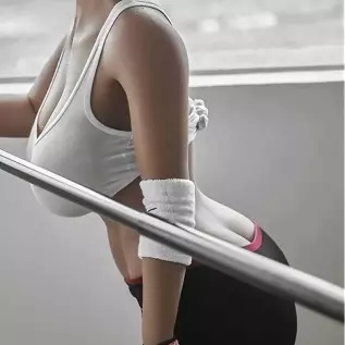 Realistic Full Body Sex Doll with Elasticity and Softness for Men, Built-in Metal Skeleton and Spine, Life Size Silicone Doll wi