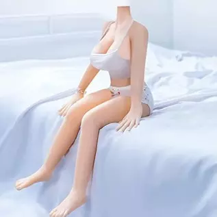 Realistic Natural Color Sex Doll Flexible Body and Legs, Tight Vagina Anus Adult Small Full Body Sex Love Doll Solid Male Mastur